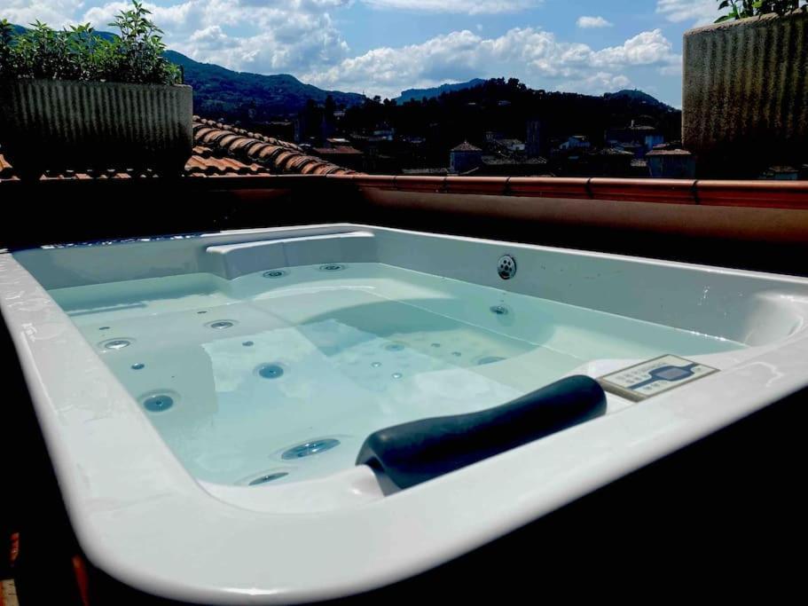 L'Attico Sul Fiume Center Home Ascoli Piceno Eksteriør billede