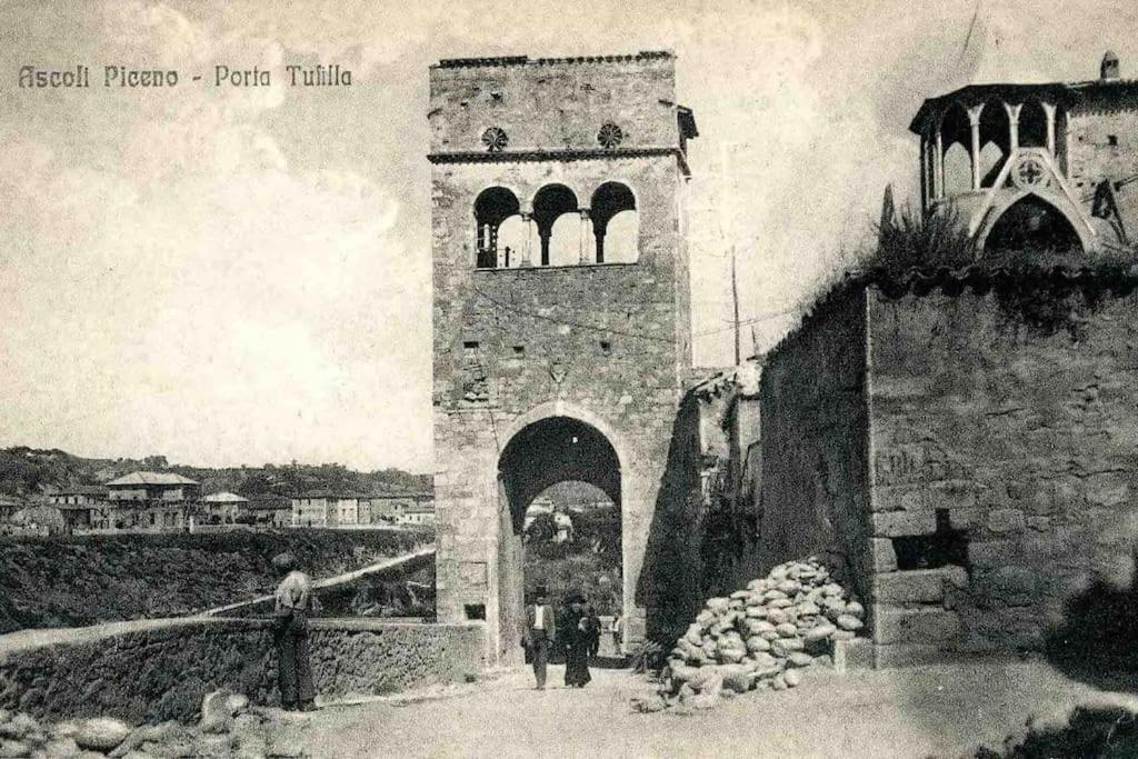 L'Attico Sul Fiume Center Home Ascoli Piceno Eksteriør billede